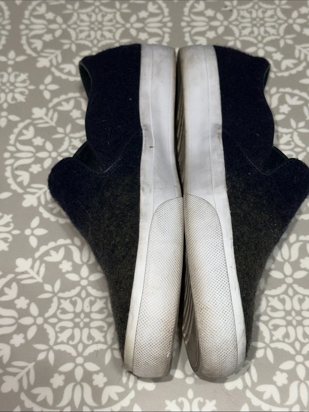 Tory Burch Slip-On Casual Shoes in Dark Navy and Olive Ombré